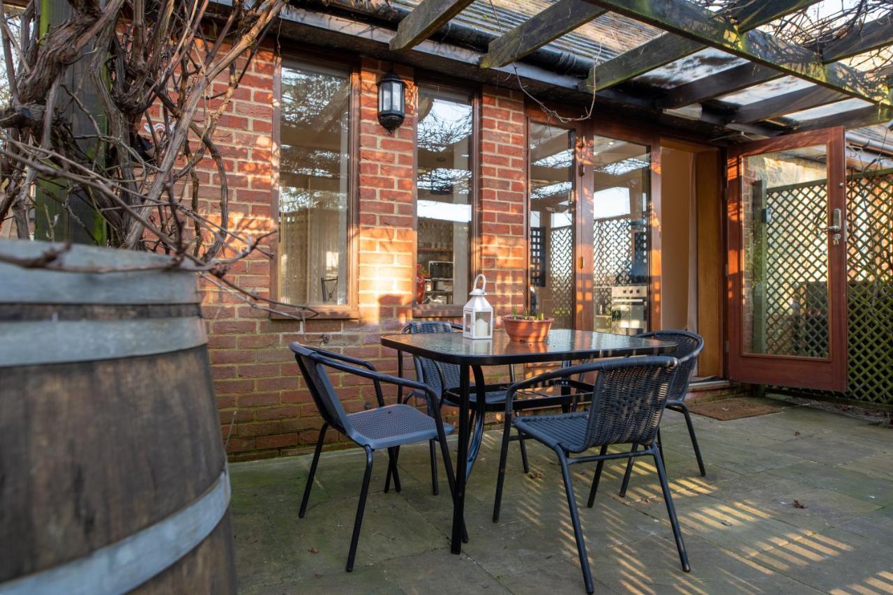 Terlingham Lane Cottage Hawkinge エクステリア 写真
